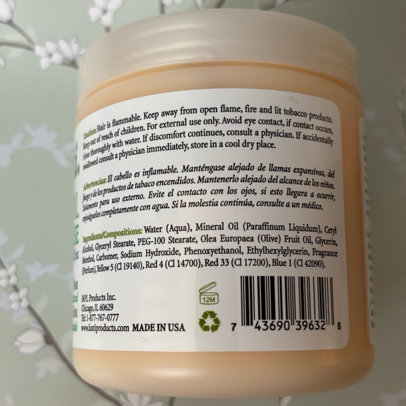 LUSTI OLIVE OIL DETANGLING SPRAY & OLIVE OILHAIR MAYONNAISE. - Picture 9 of 10